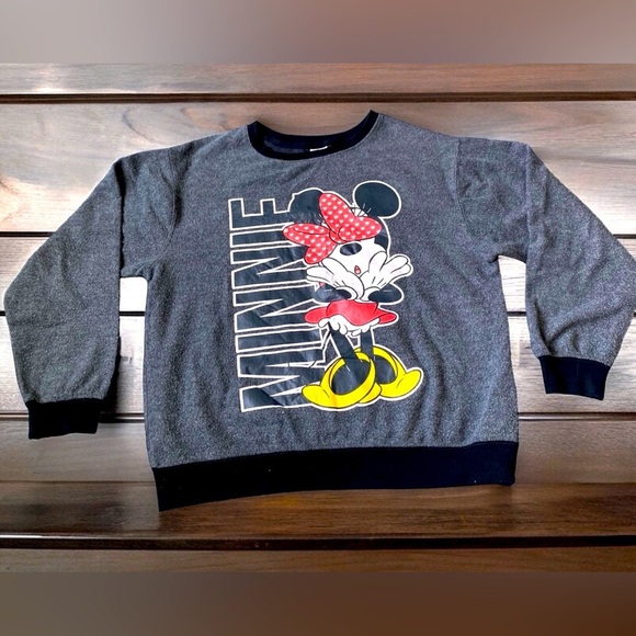 SOLD
DISNEY Minnie Mouse rare Gray Crew Neck Sweatshirt L (11/13) cotton shirt - Picture 15 of 15